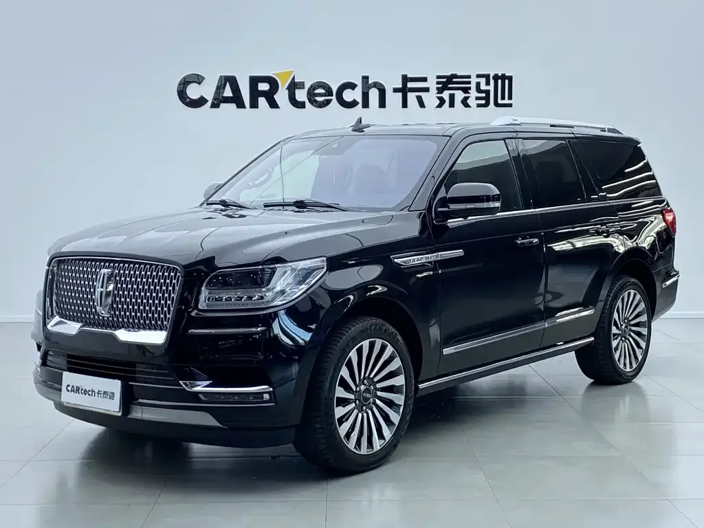 Lincoln Navigator — фото 1