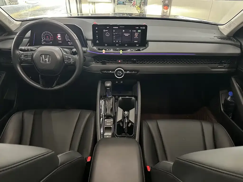 Honda Accord — фото 7