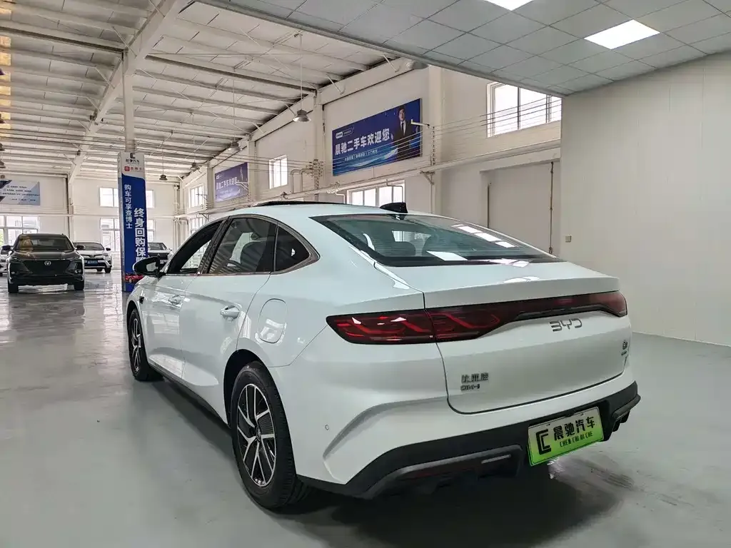 BYD Qin L — фото 3