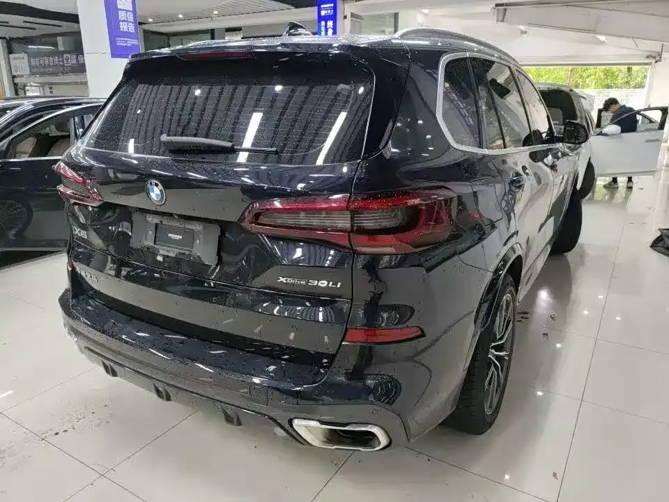 BMW X5 — фото 2