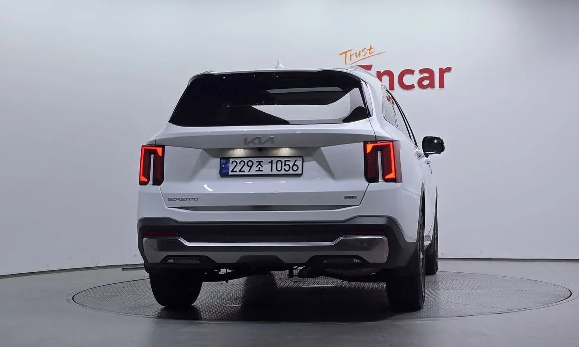 Kia Sorento — фото 2