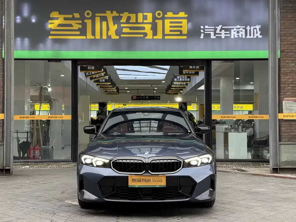 BMW 3 Series — фото 10