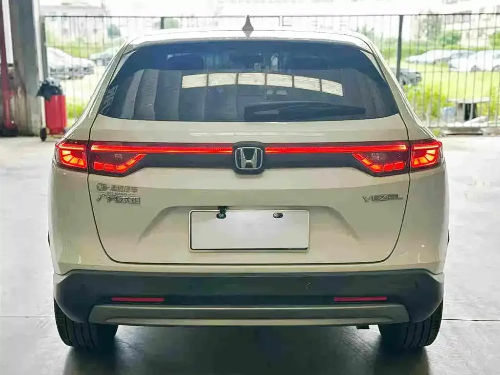 Honda Vezel — фото 10