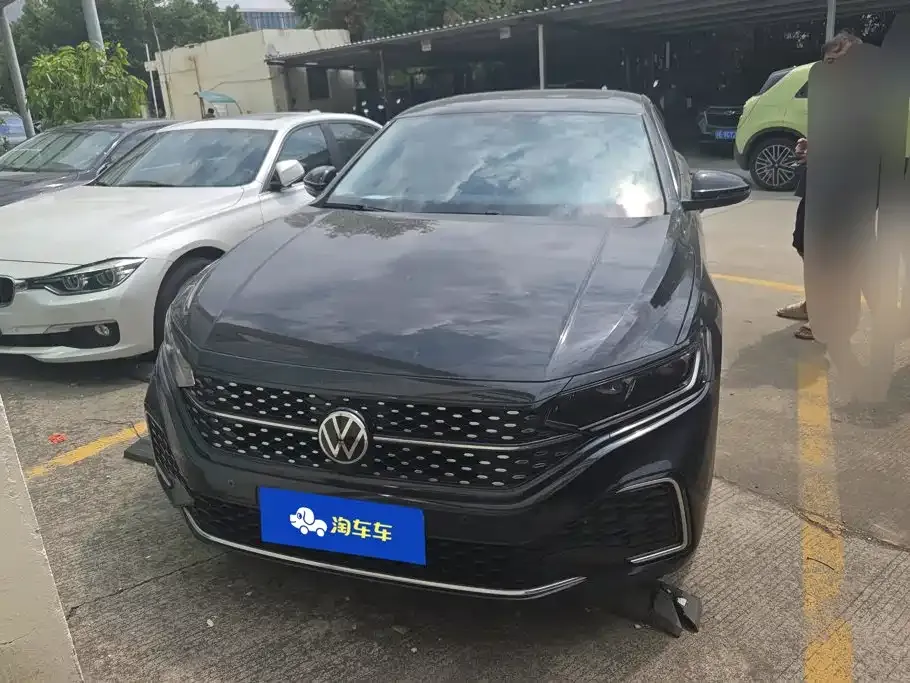 Volkswagen Passat — фото 6