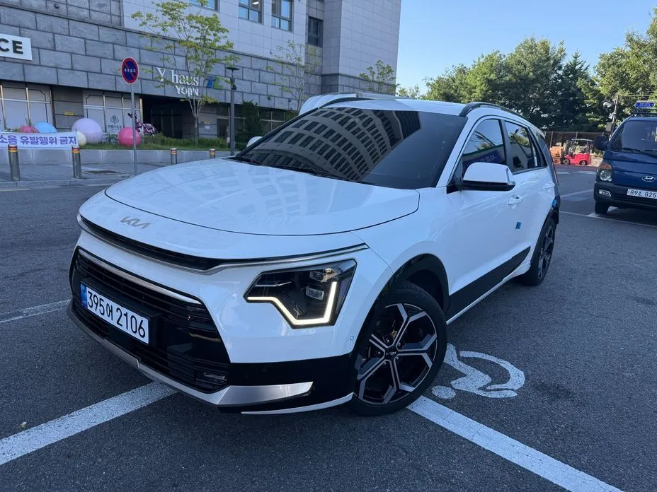Kia Niro — фото 1