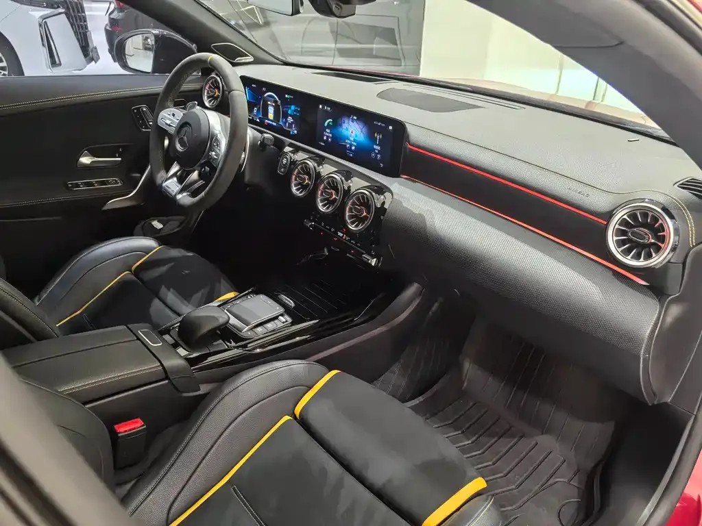 Mercedes-Benz CLA AMG — фото 4