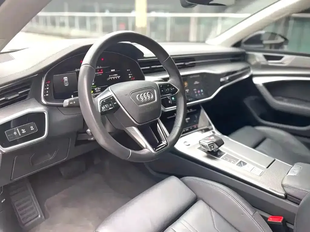 Audi A7 — фото 7
