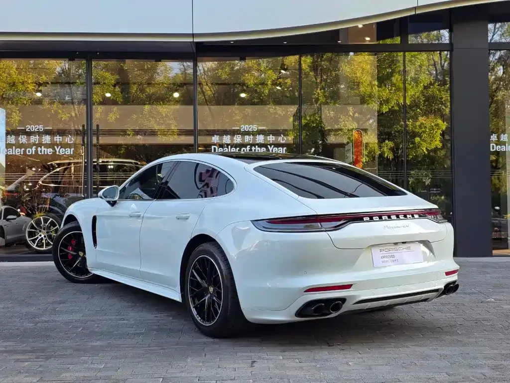 Porsche Panamera — фото 6