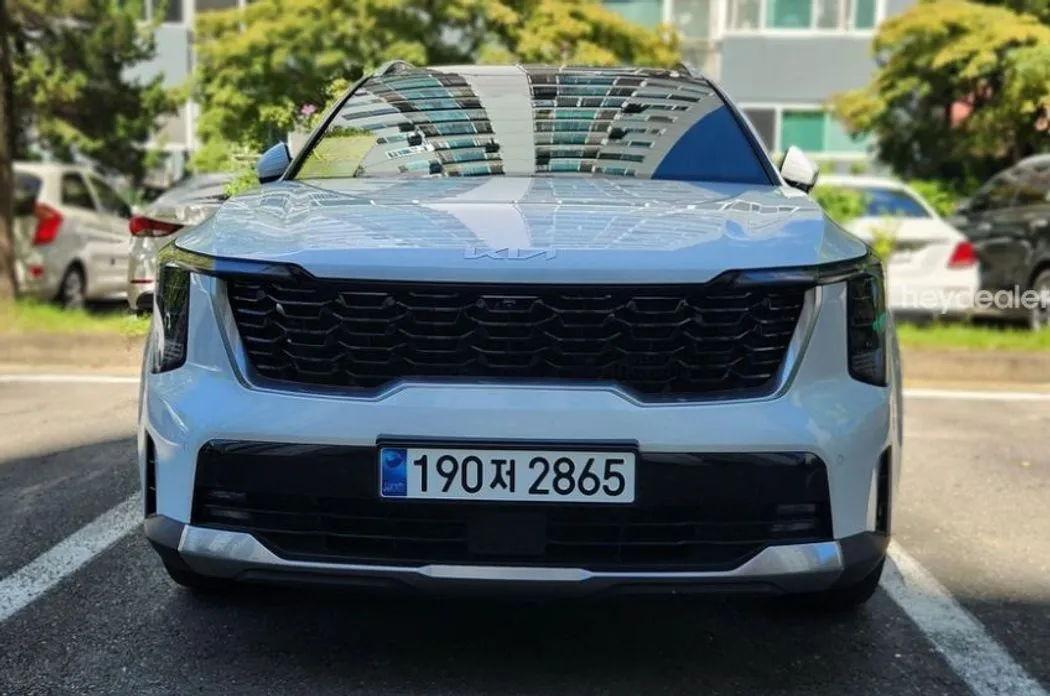 Kia Sorento — фото 1