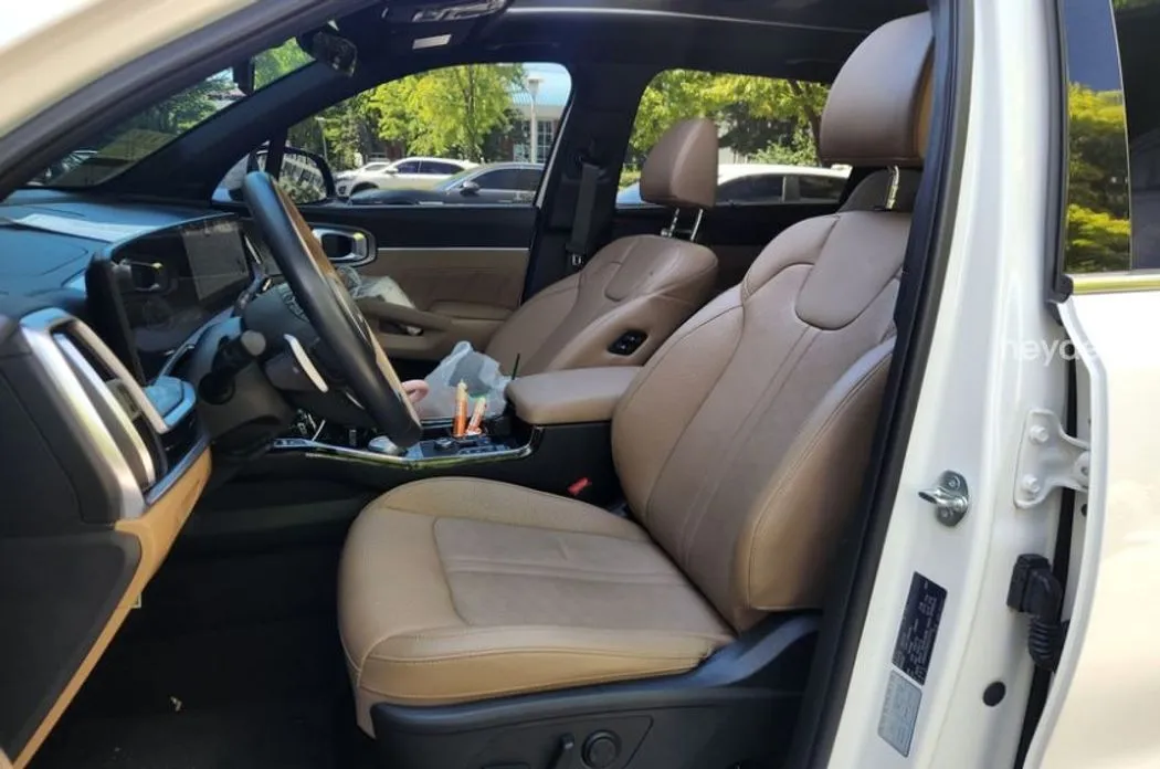 Kia Sorento — фото 6