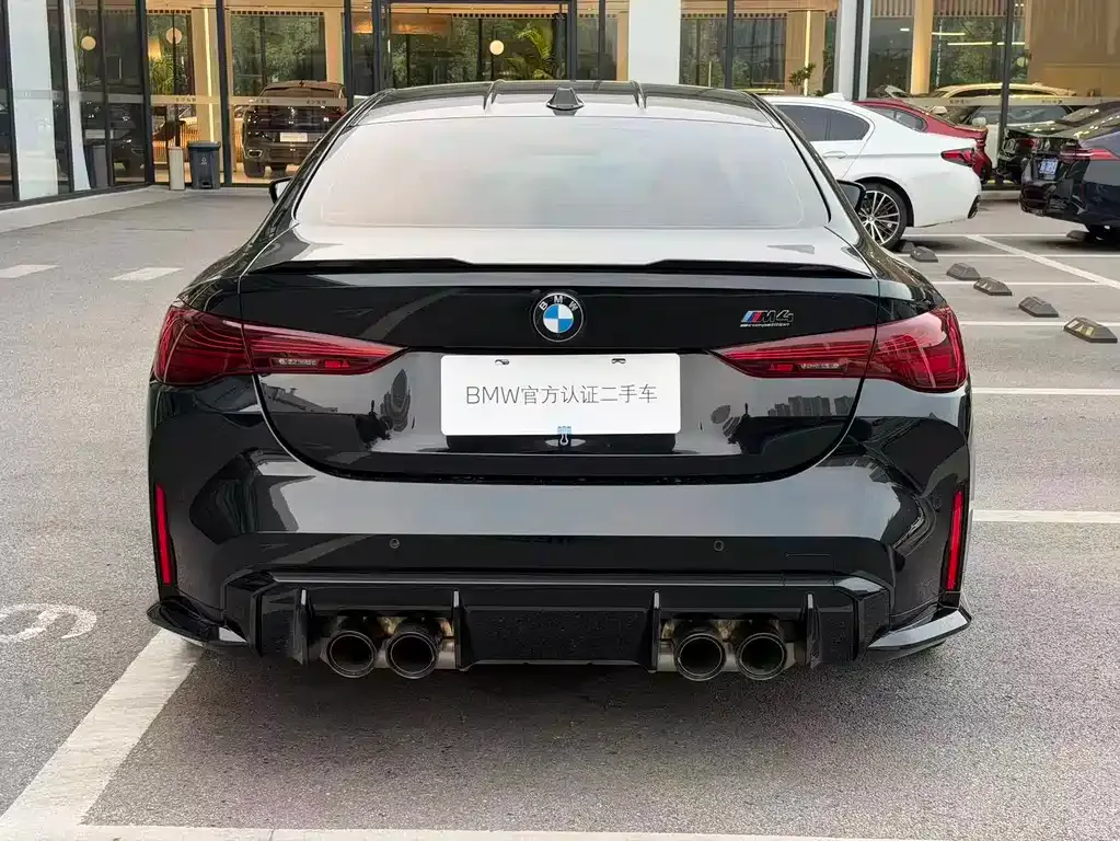 BMW M4 — фото 5