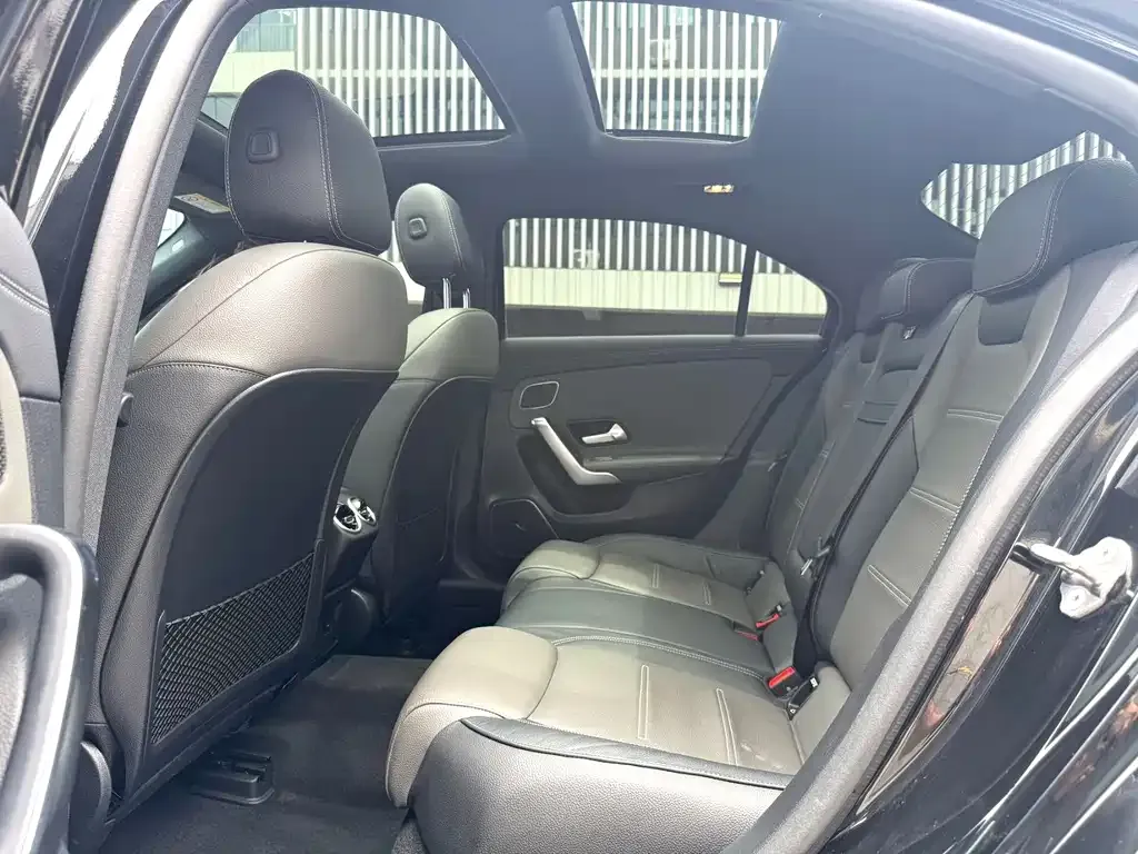 Mercedes-Benz A-Class AMG — фото 4