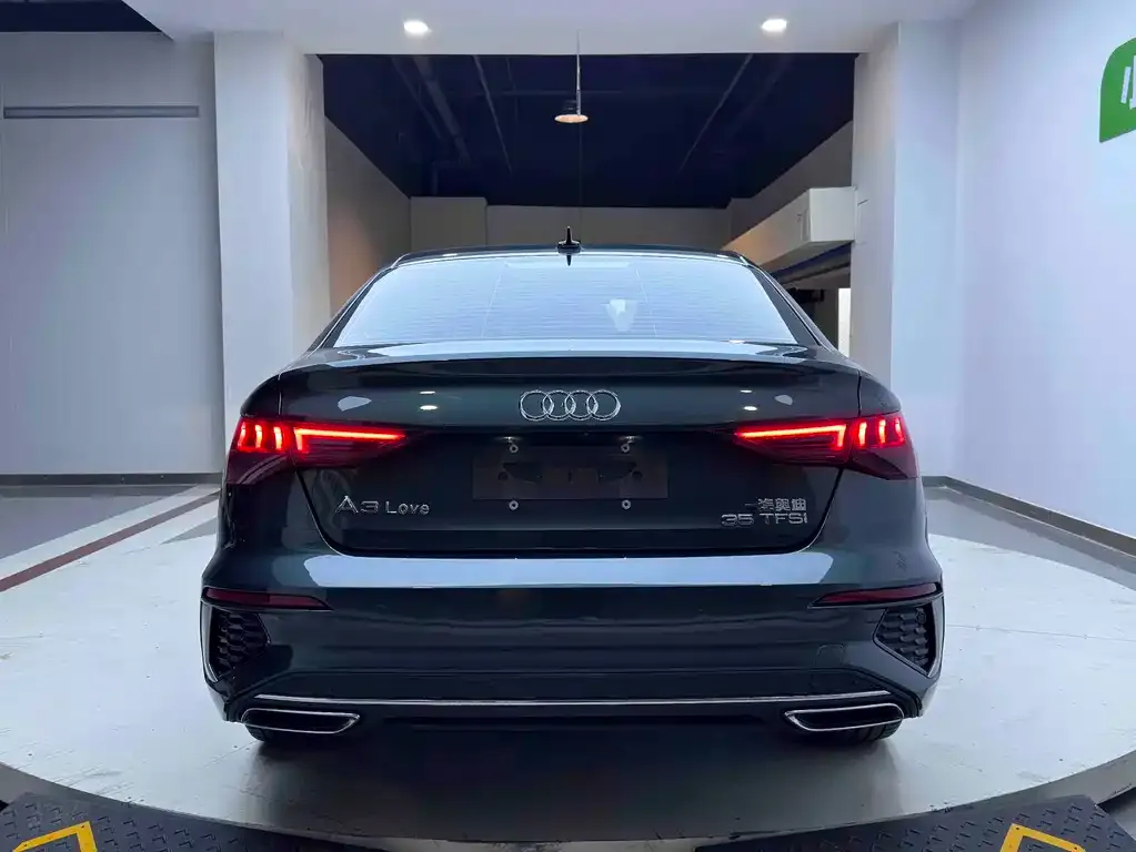Audi A3 — фото 2