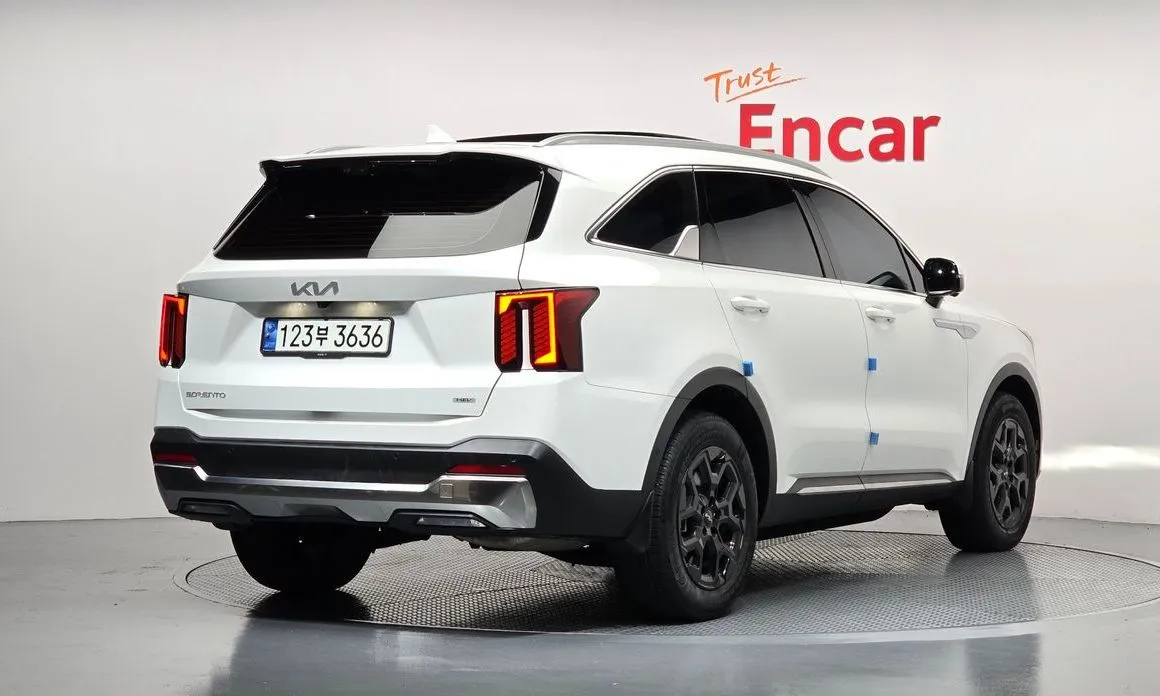 Kia Sorento — фото 5