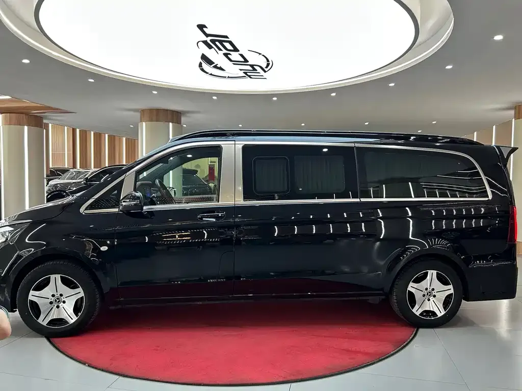 Mercedes-Benz Vito — фото 10