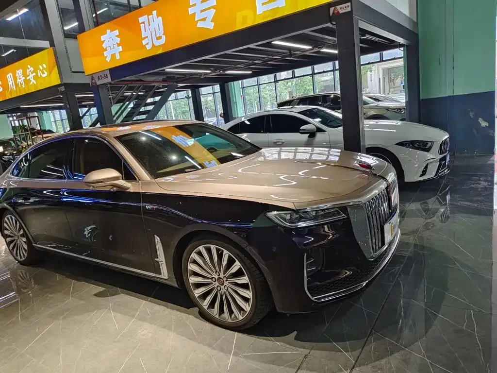 Hongqi H9 — фото 1