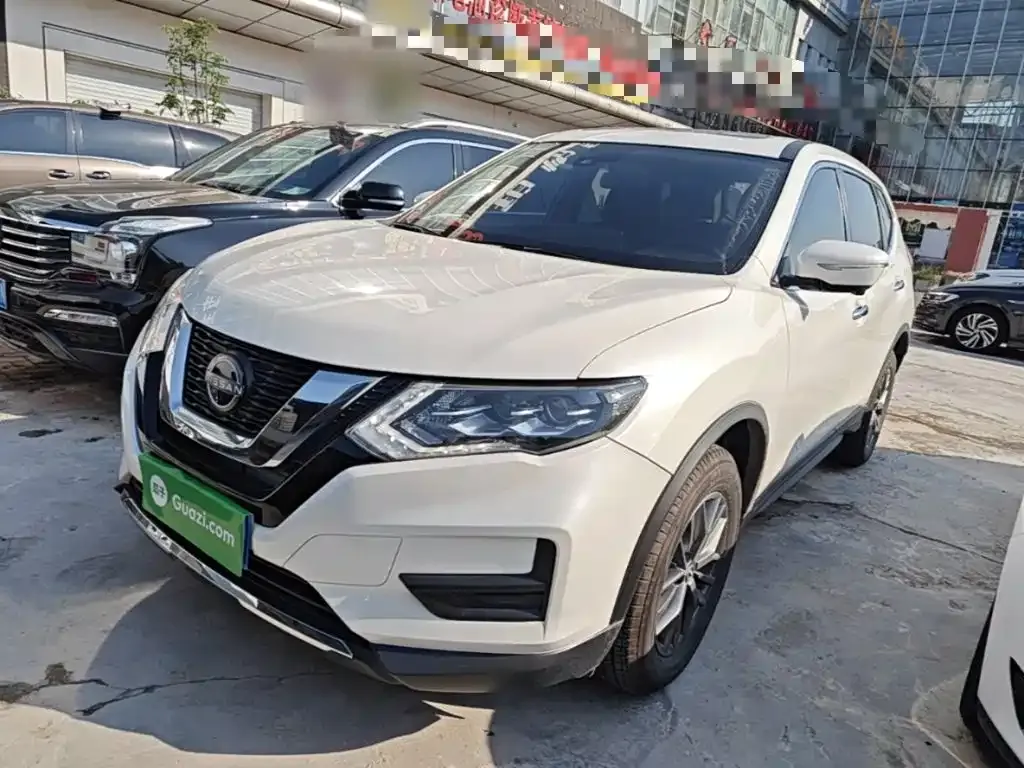 Nissan X-Trail — фото 6