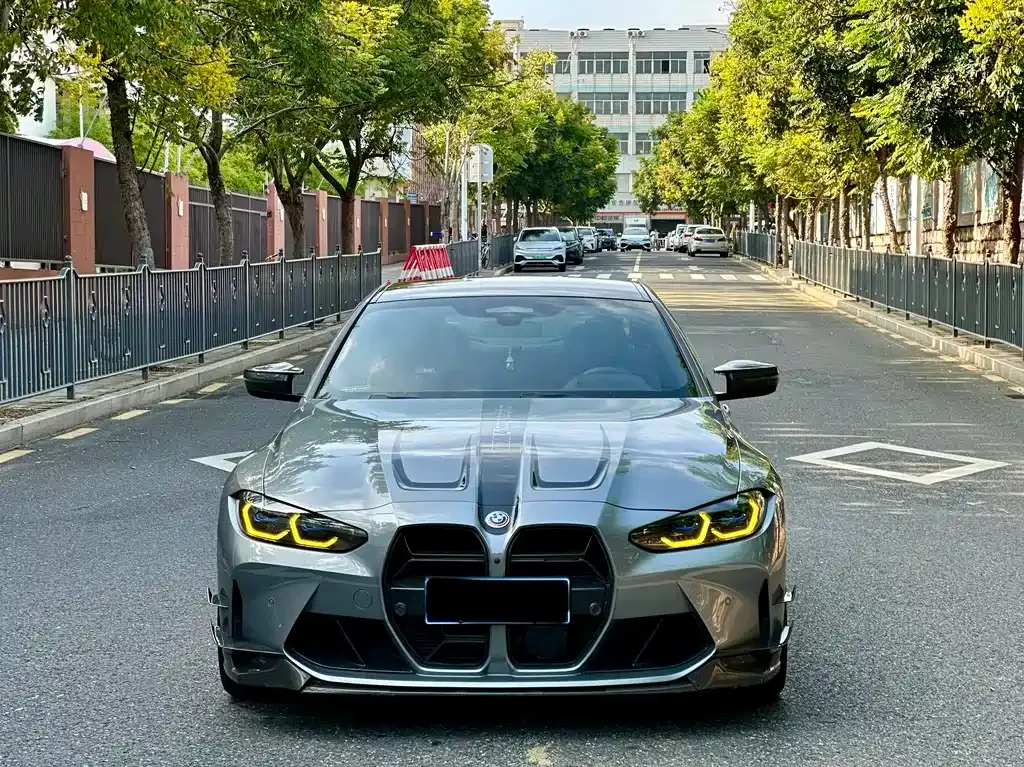 BMW M4 — фото 10