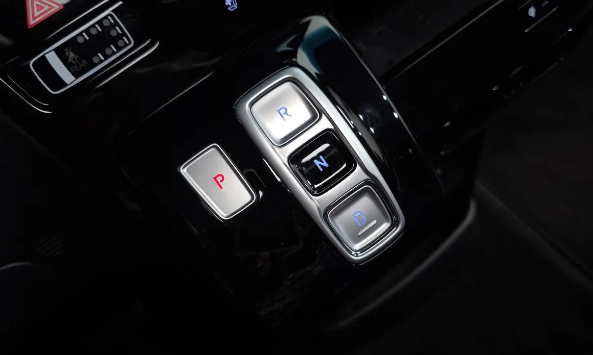 Hyundai Staria — фото 9