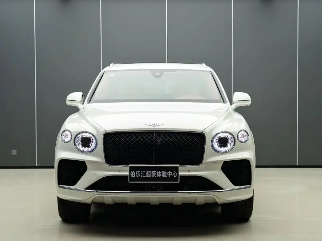 Bentley Bentayga — фото 3