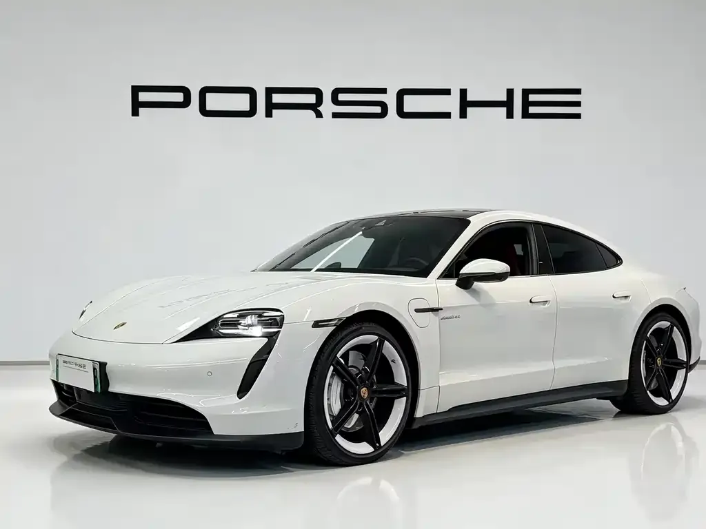 Porsche Taycan — фото 1