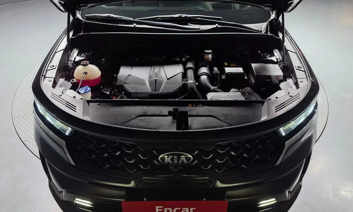 Kia Sorento — фото 10