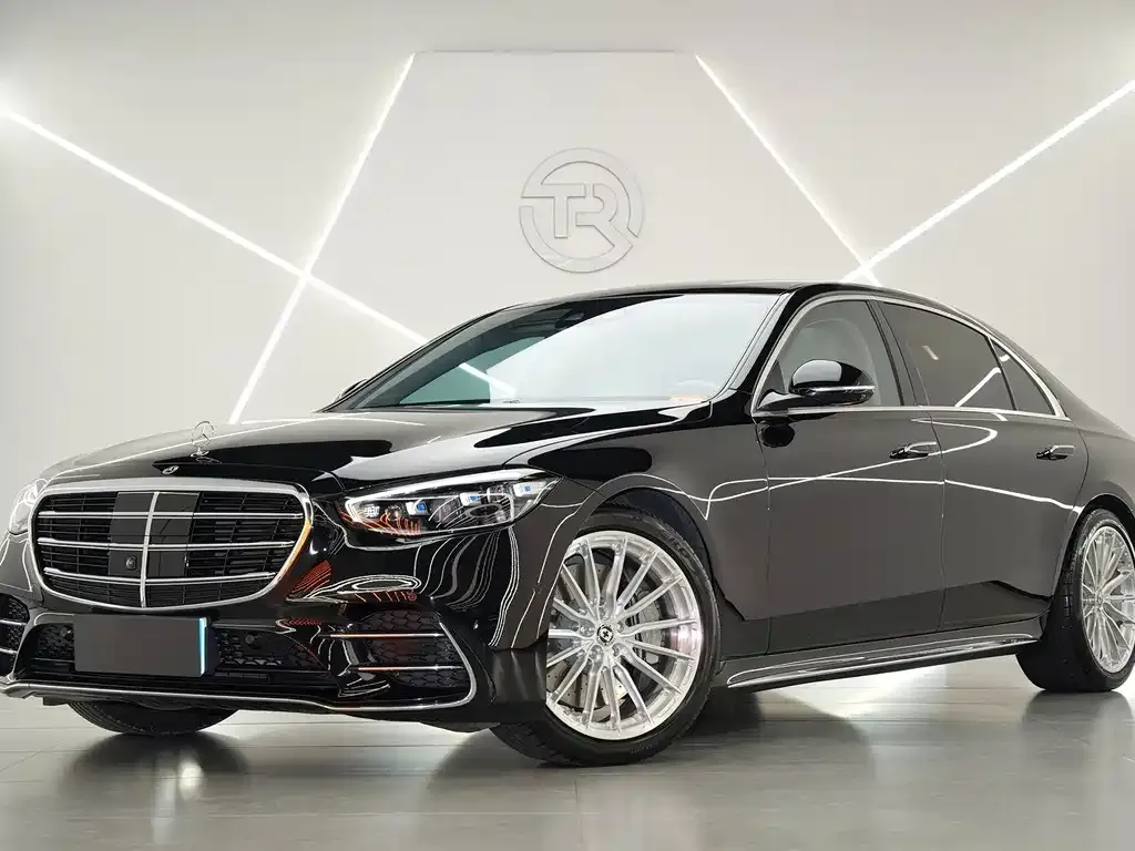 Mercedes-Benz S-Class — фото 1