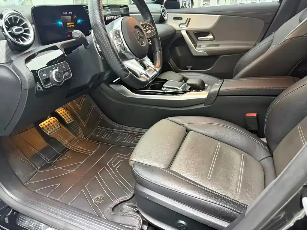 Mercedes-Benz A-Class AMG — фото 3