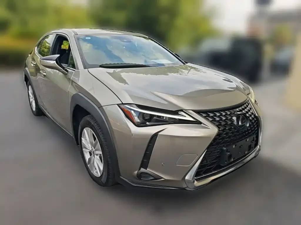 Lexus UX — фото 3