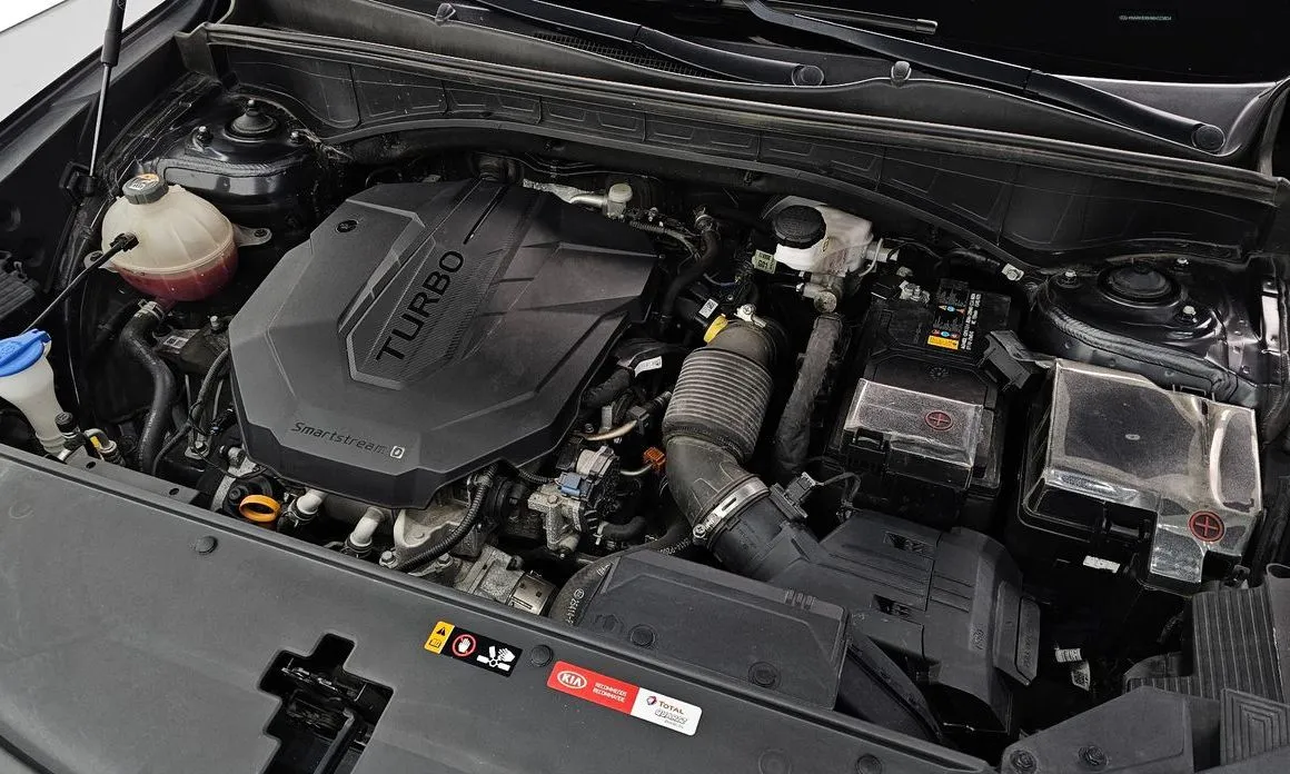 Kia Sorento — фото 7