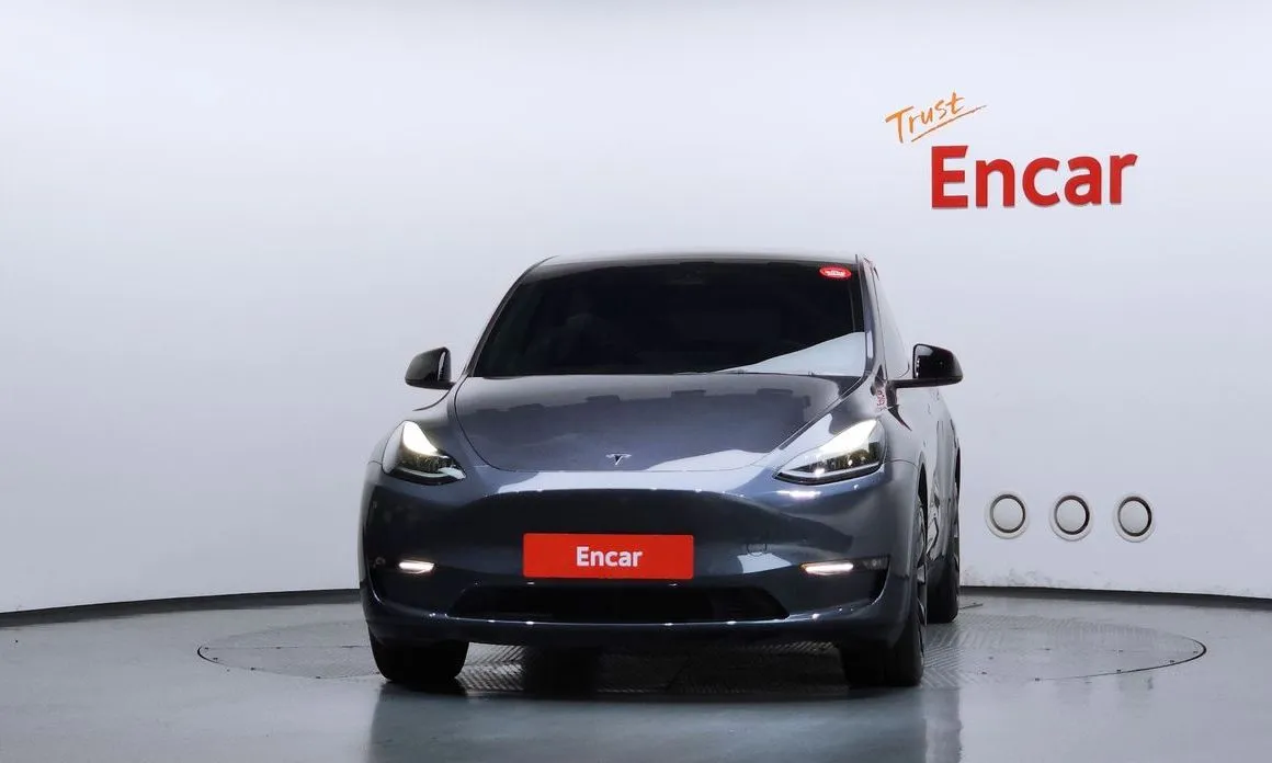 Tesla Model Y — фото 5