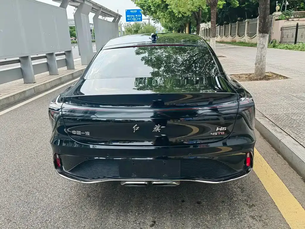 Hongqi H6 — фото 8