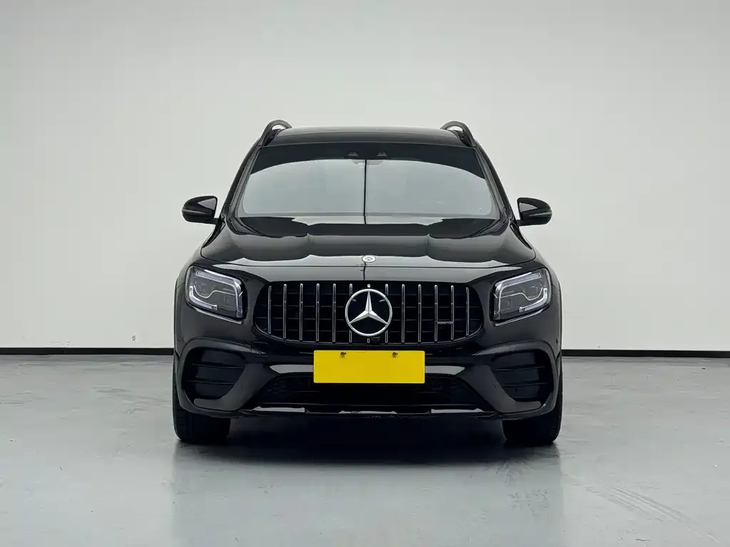 Mercedes-Benz GLB AMG — фото 6