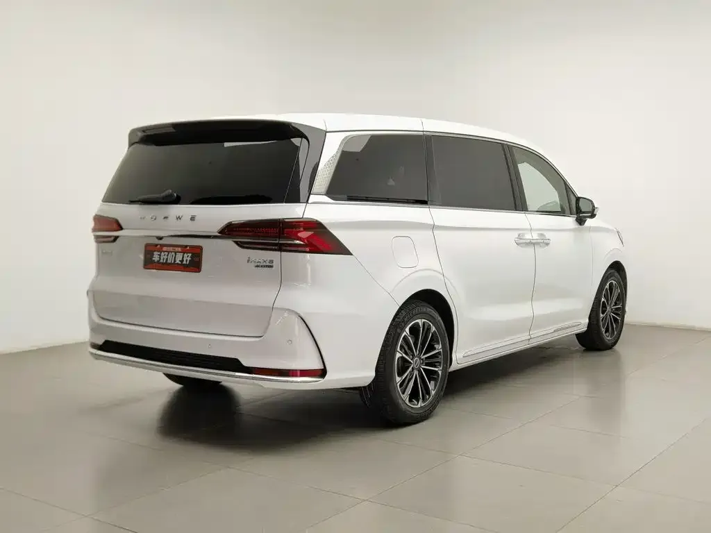 Roewe iMAX8 — фото 10