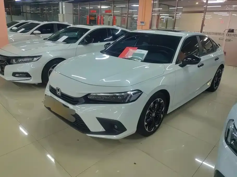 Honda Civic — фото 1