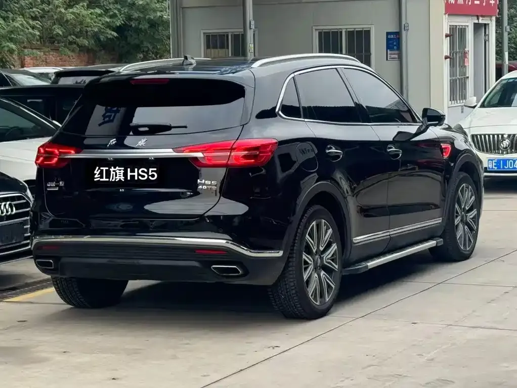 Hongqi HS5 — фото 6
