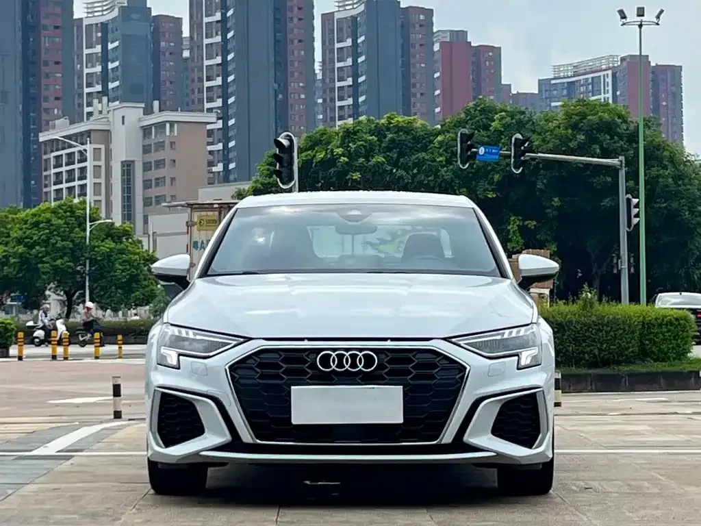 Audi A3 — фото 9