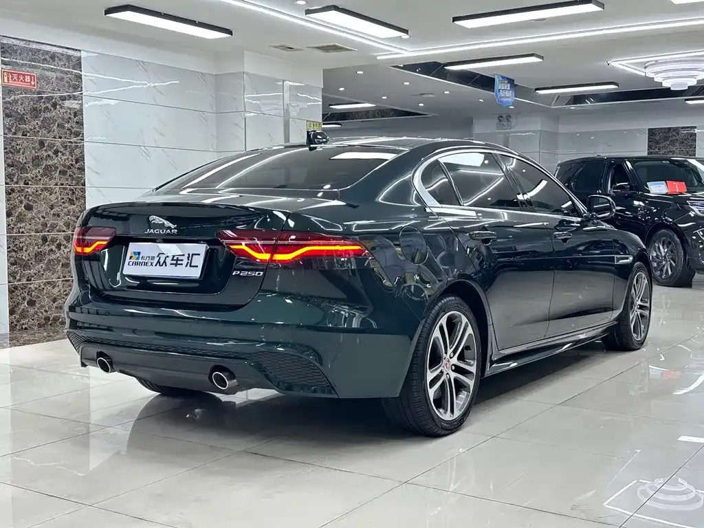 Jaguar XEL — фото 10
