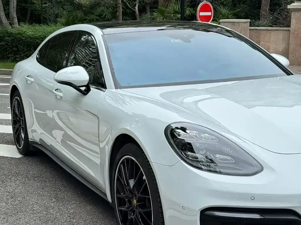 Porsche Panamera — фото 5
