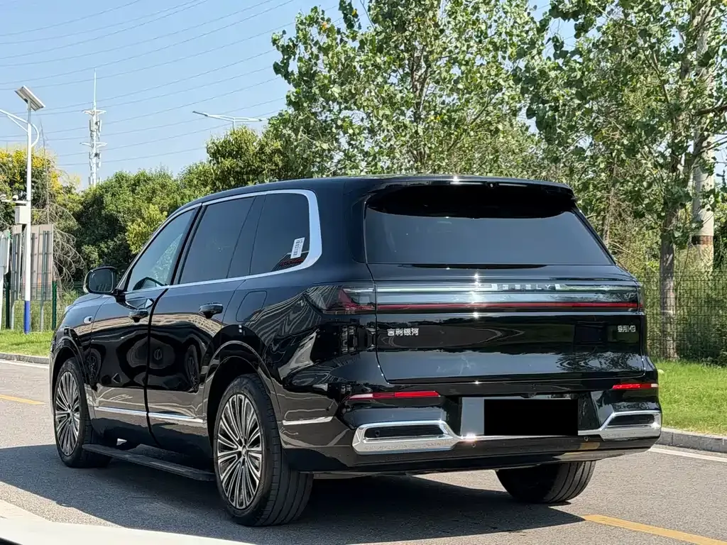 Geely Galaxy M9 — фото 3