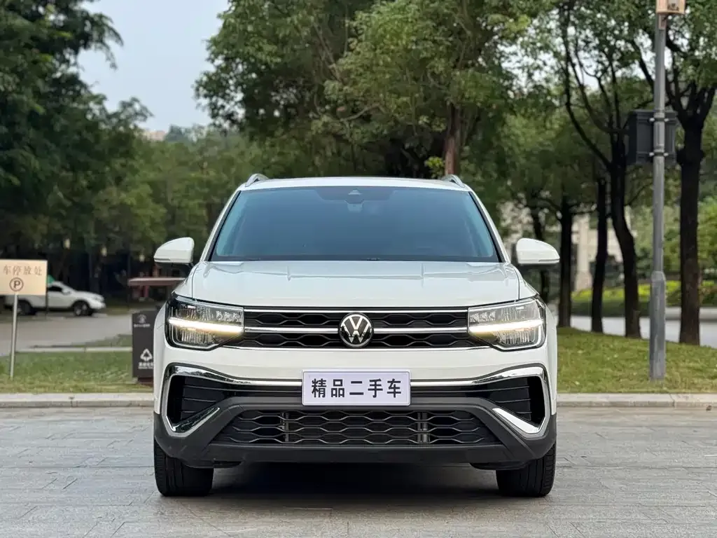 Volkswagen Tharu — фото 2