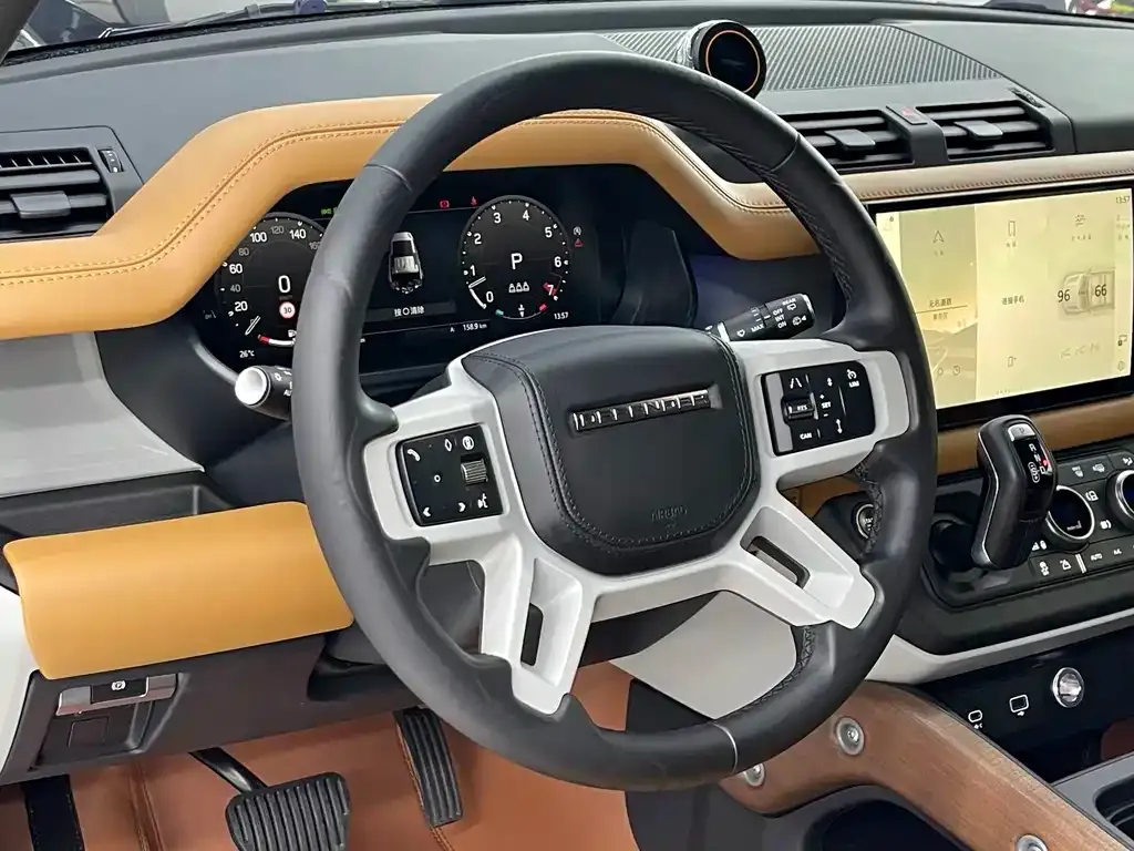 Land Rover Defender — фото 9