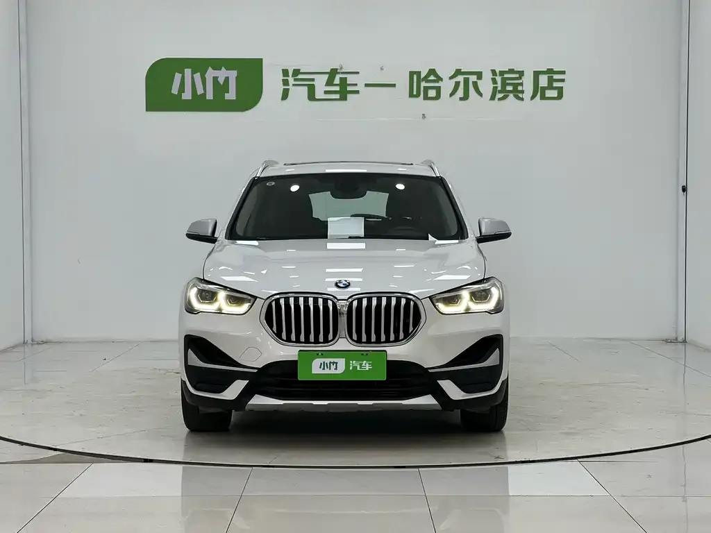 BMW X1 — фото 2