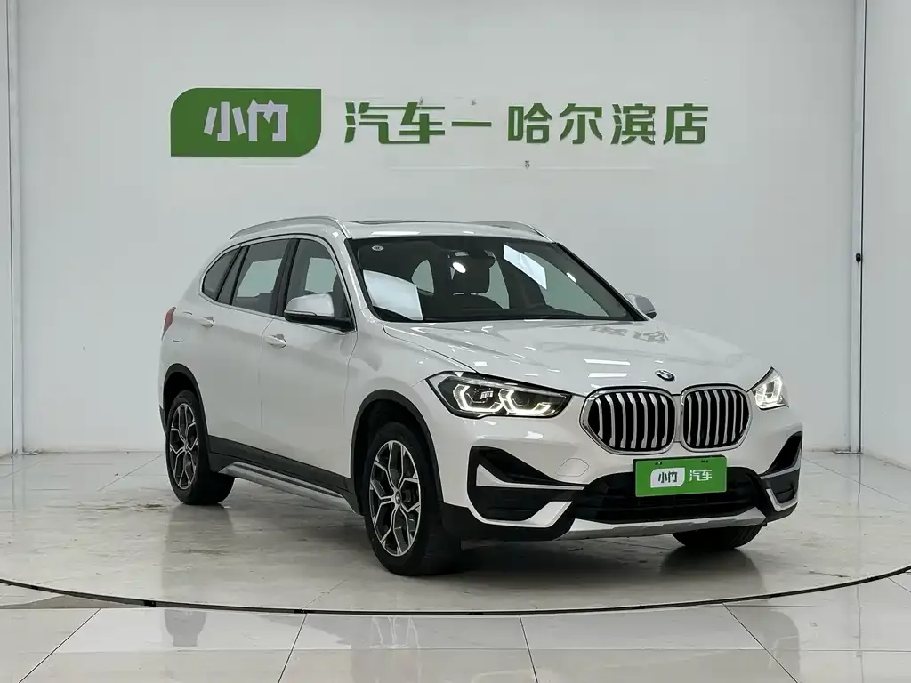 BMW X1 — фото 3