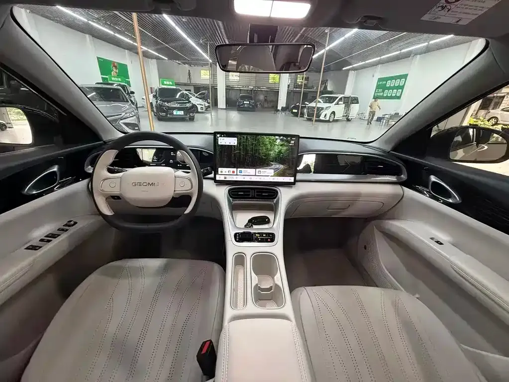 Geely Starburst — фото 2