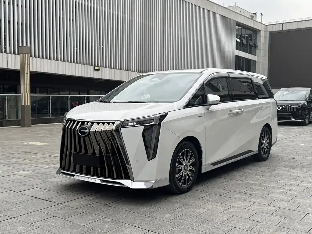 GAC Motor Trumpchi E9 — фото 1