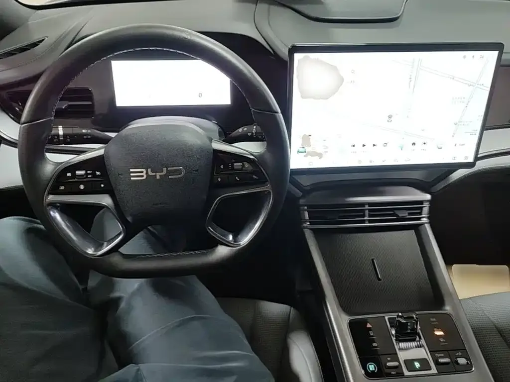 BYD Seal — фото 9