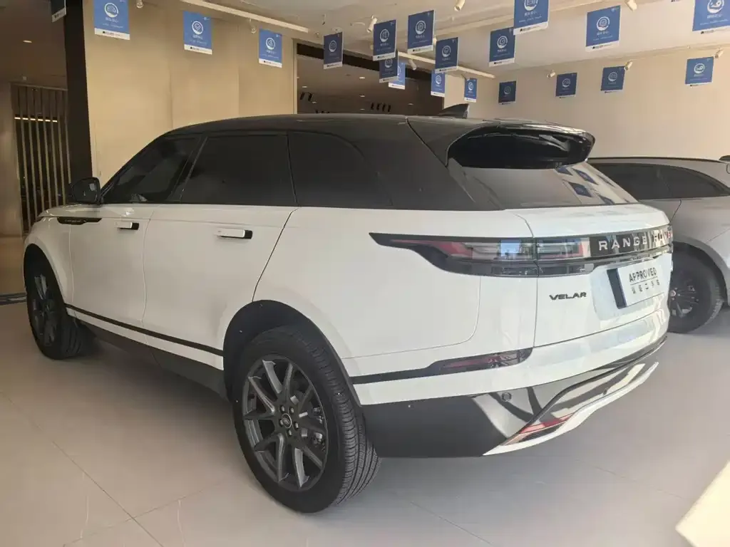 Land Rover Velar — фото 10