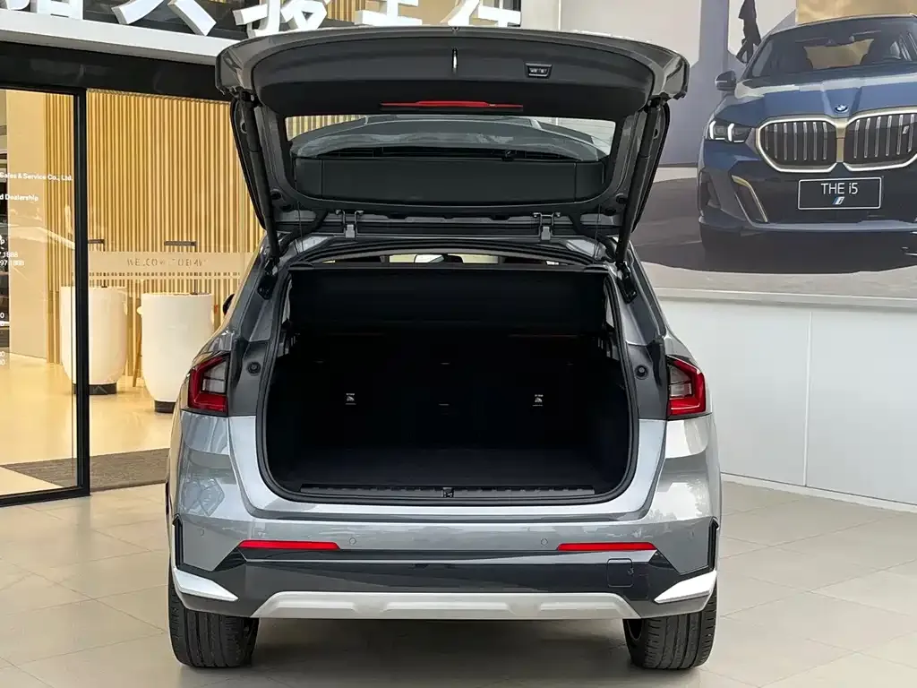 BMW X1 — фото 2