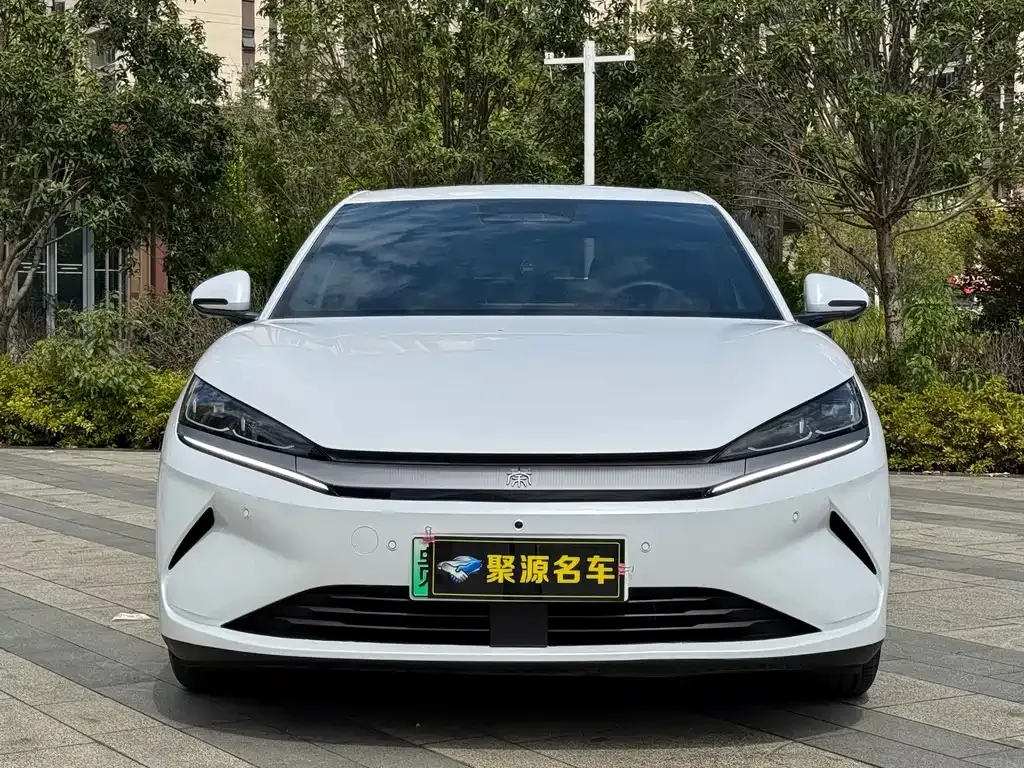 BYD Qin L — фото 2